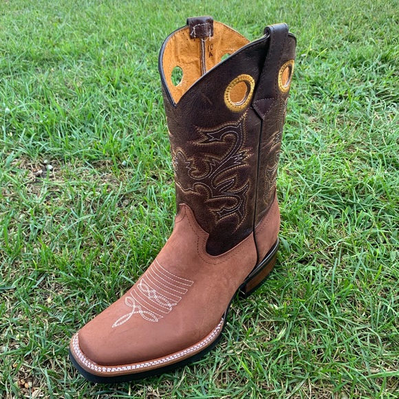 square toe mexican boots